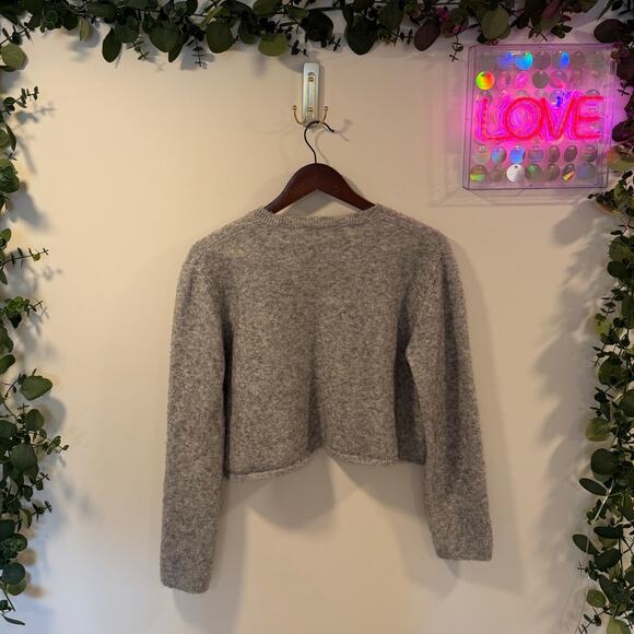 Zara Grey Cropped Wool Blend Sweater Size Medium - Picture 4 of 4
